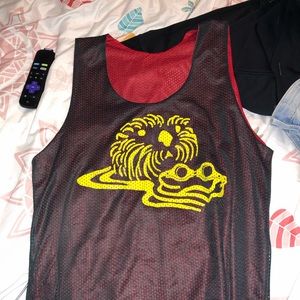 Sports tank